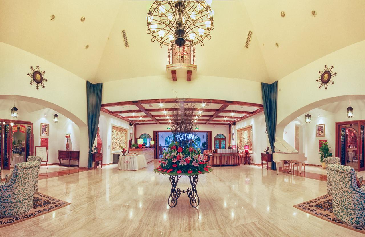 Best Western Premier International Resort Hotel Sanya Extérieur photo